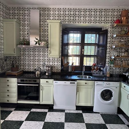 Willa La Casona De Barganaz Santiago Del Monte Zewnętrze zdjęcie